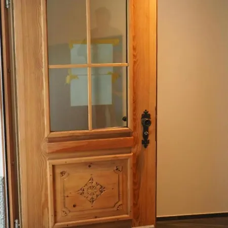 Apartman Chesa La Tegia By Interhome